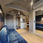 Evmerol Aparthotel Vratislav