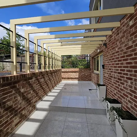 Evmerol Aparthotel Breslau